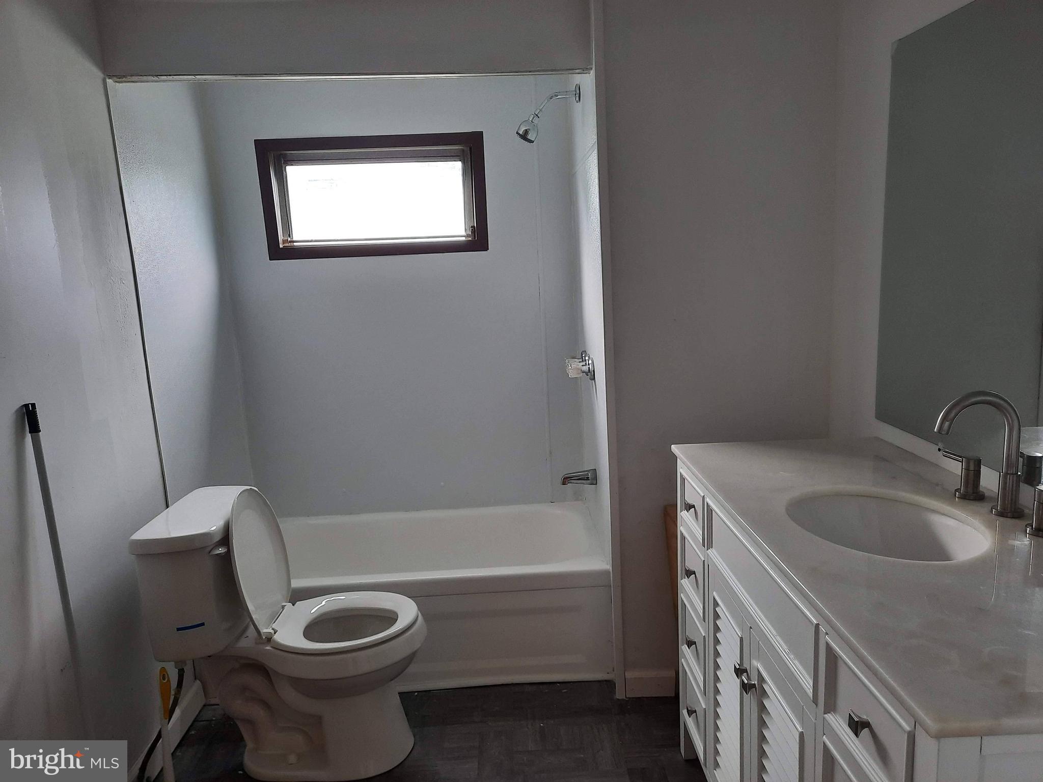 1762 Crown Point Road, Unit 806A Thorofare, NJ 08086 - Photo 6 of 11
