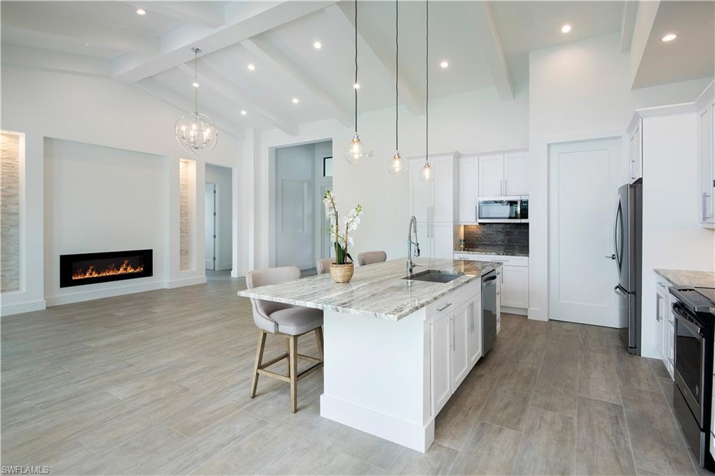 98 9th Street Southwest Naples, FL 34117 - Photo 7 of 27 Gallery Image 7