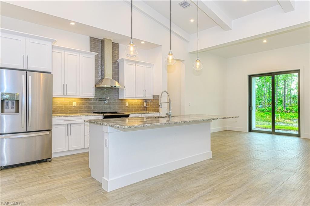 98 9th Street Southwest Naples, FL 34117 - Photo 10 of 27 Gallery Image 10
