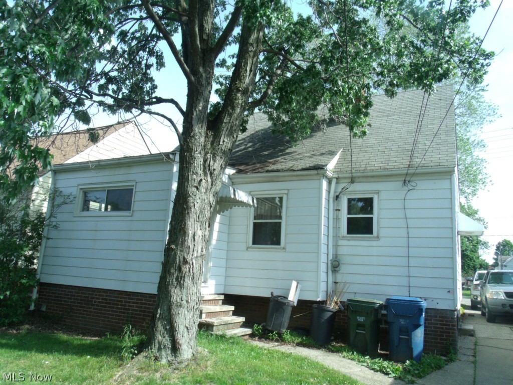 7106 Snow Road Parma, OH 44129 - Photo 25 of 25