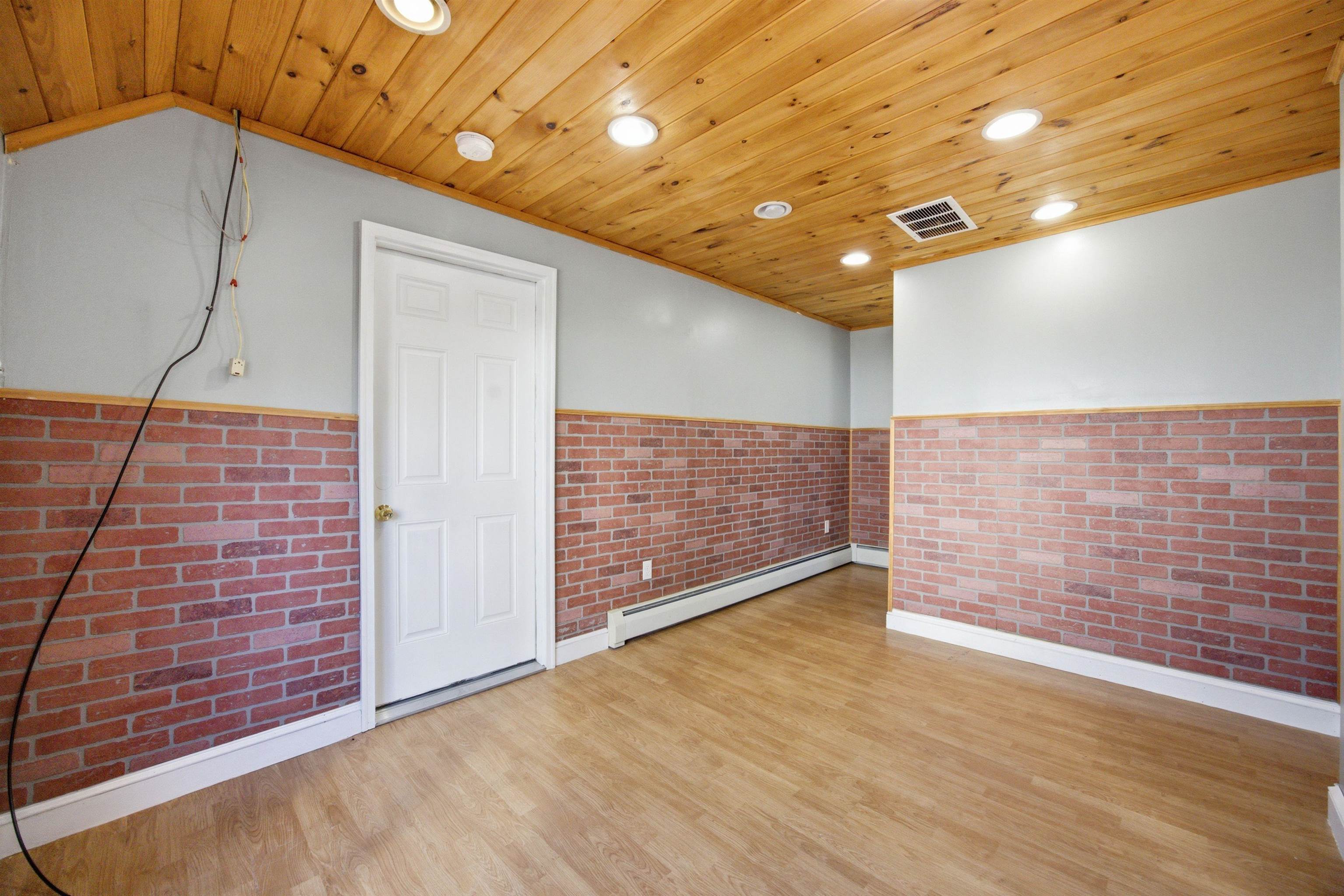 103 Main Street Alton, NH 03809 - Photo 52 of 60