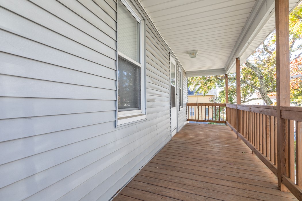 228 Cottage Street Woonsocket, RI 02895 - Photo 8 of 26