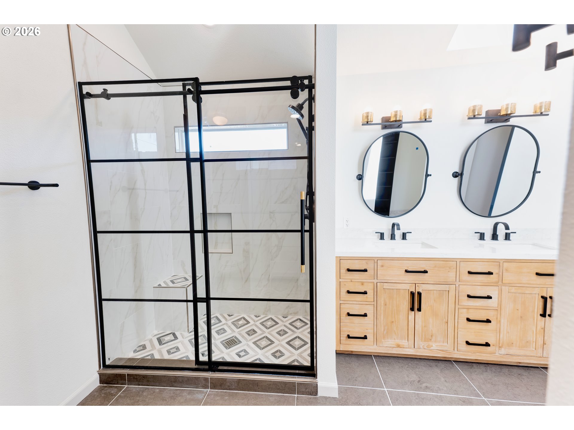 9765 Southwest Oaks Lane Portland, OR 97224 - Photo 26 of 48 Owner's Suite Bathroom