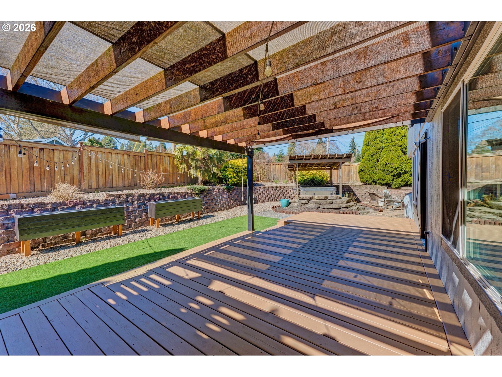 9765 Southwest Oaks Lane Portland, OR 97224 - Photo 34 of 48 Deck