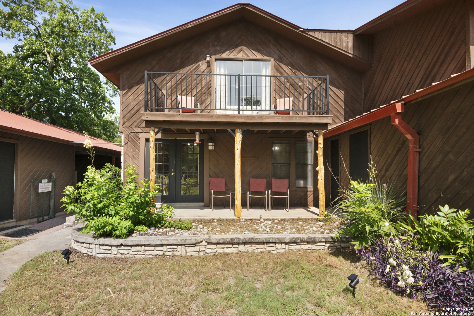 6641 Ranch Road 1120, Unit A B C D Rio Frio, TX 78879 - Photo 31 of 41 front view of a house