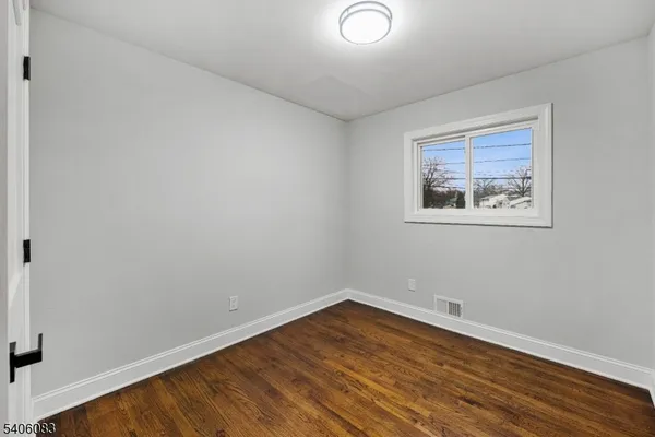 $599,600 | 139 Lee Drive, Middlesex, NJ 08846