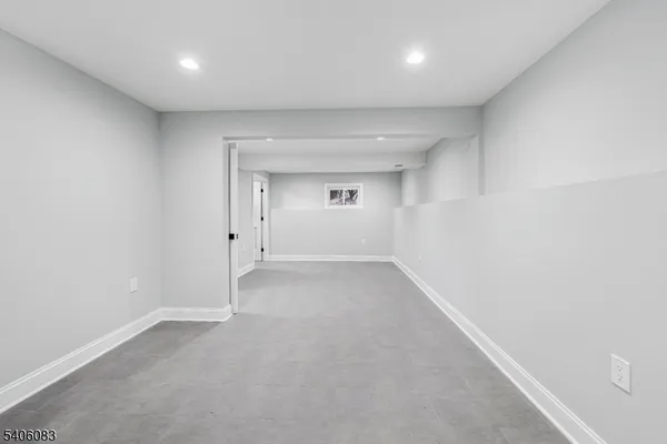 $599,600 | 139 Lee Drive, Middlesex, NJ 08846