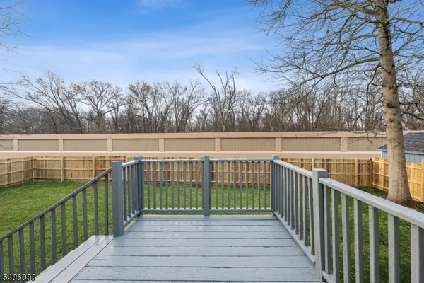 $599,600 | 139 Lee Drive, Middlesex, NJ 08846