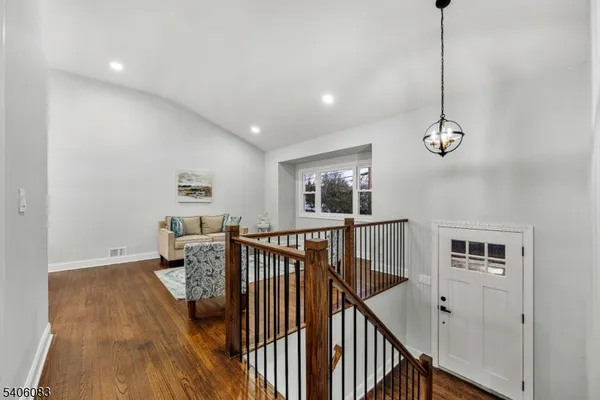 $599,600 | 139 Lee Drive, Middlesex, NJ 08846