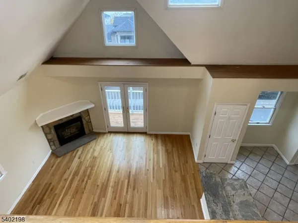 $3,850 | 662 Undercliff Avenue, Edgewater, NJ 07020