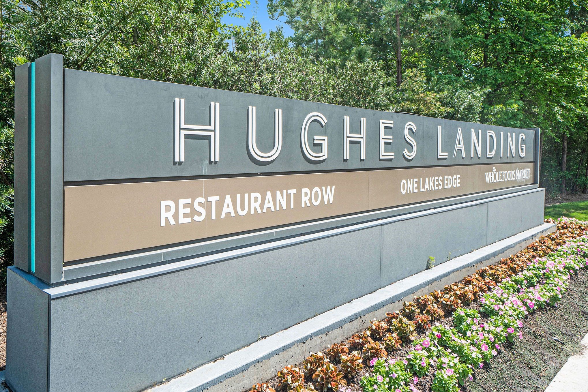 110 North Valley Oaks Circle The Woodlands, TX 77382 - Photo 27 of 29 a view of a street sign