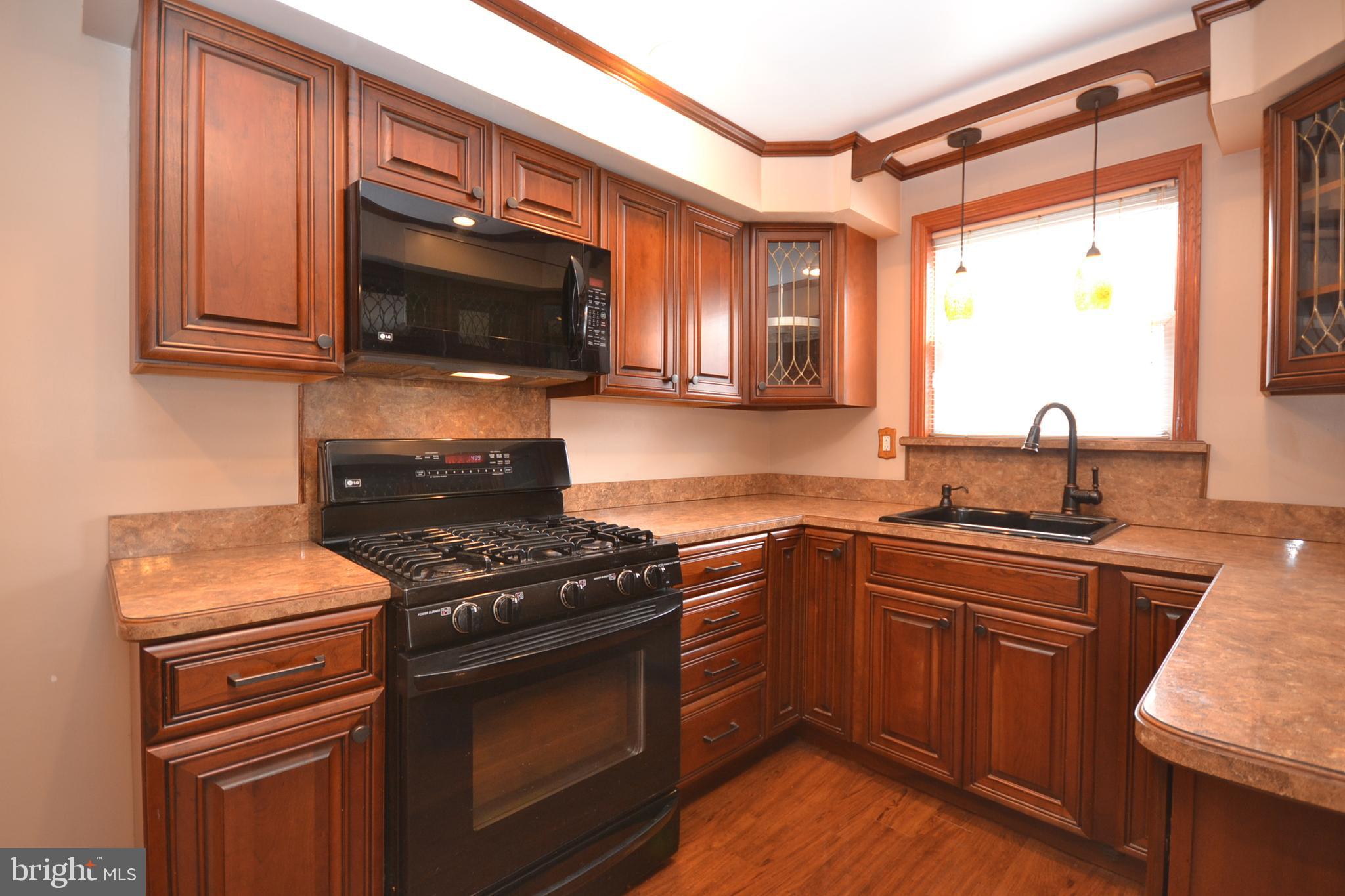 823 Arbor Road Yeadon, PA 19050 - Photo 8 of 32 Upscale