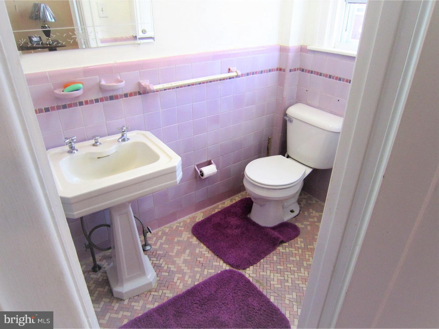 1841 Ashley Road Philadelphia, PA 19126 - Photo 15 of 25 Master Bathroom