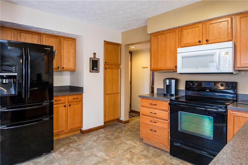 5776 West Ridgewood Road Springfield, OH 45503 - Photo 13 of 50 Gallery Image 13