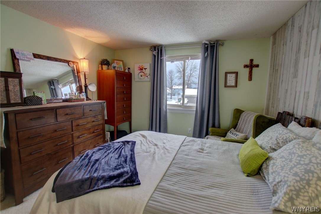 4591 Roundtree Road Hamburg, NY 14075 - Photo 26 of 41