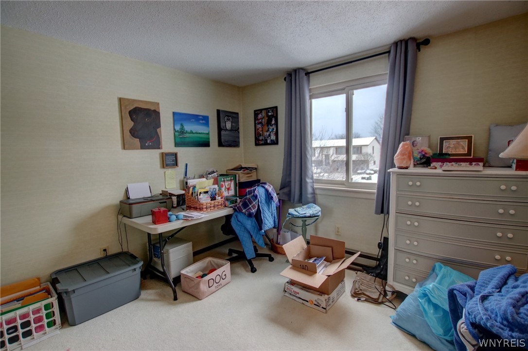 4591 Roundtree Road Hamburg, NY 14075 - Photo 28 of 41