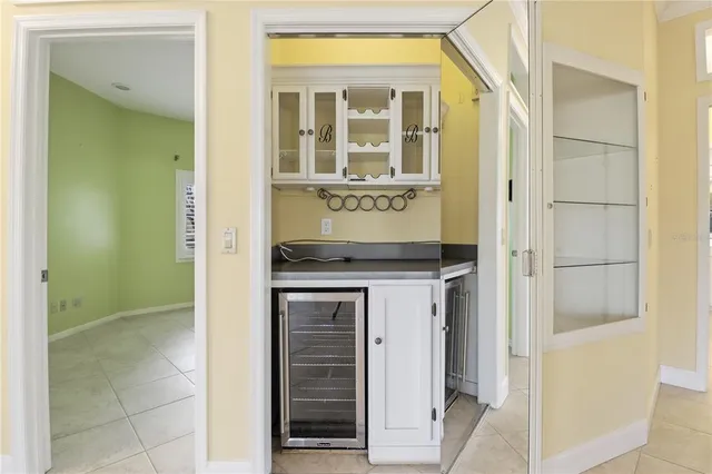 a view of an entryway of house