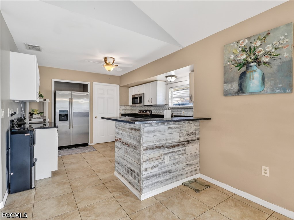3306 23rd Street Southwest Lehigh Acres, FL 33976 - Photo 9 of 26