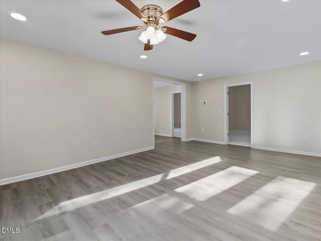 $314,900 | 210 West Oak Street, Zebulon, NC 27597