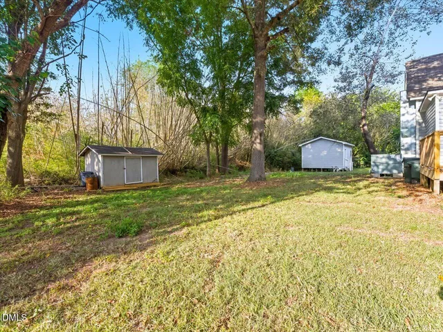 $320,000 | 210 West Oak Street, Zebulon, NC 27597