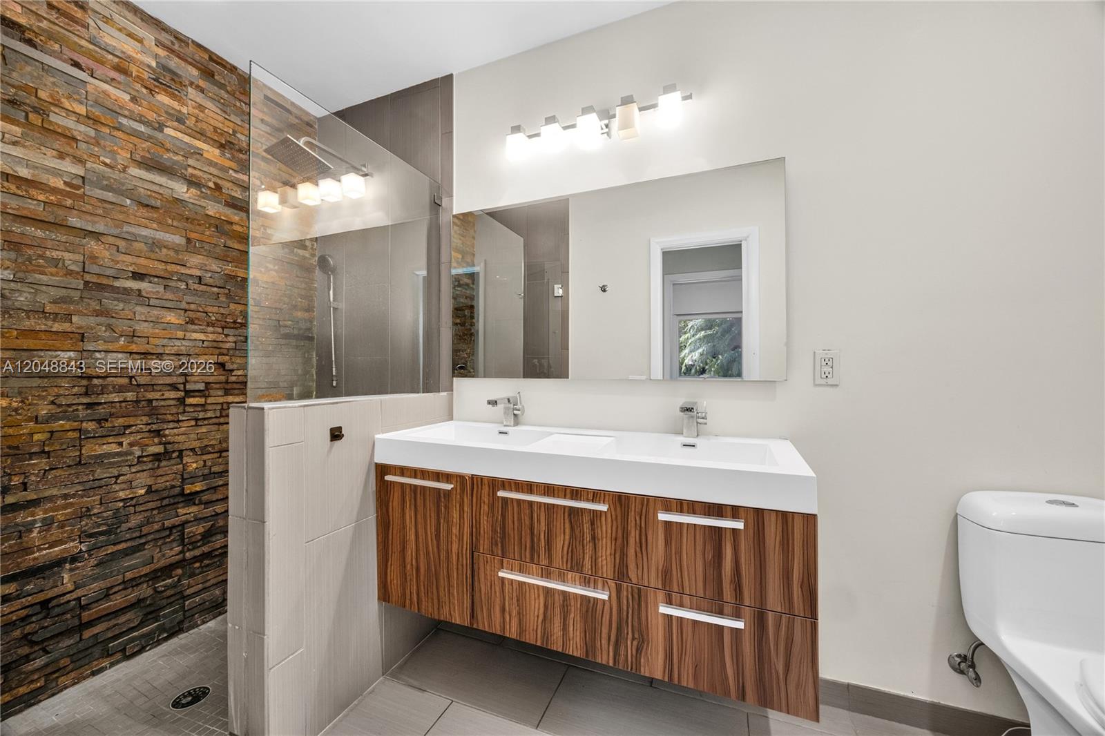 6325 Southwest 84th Street Miami, FL 33143 - Photo 20 of 33