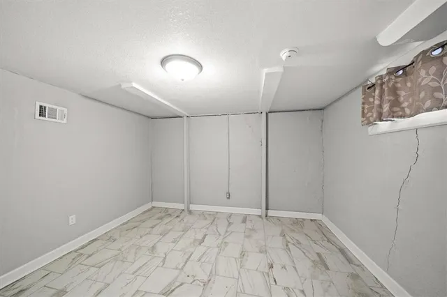 $252,000 | 7726 Summit Street, Kansas City, MO 64114