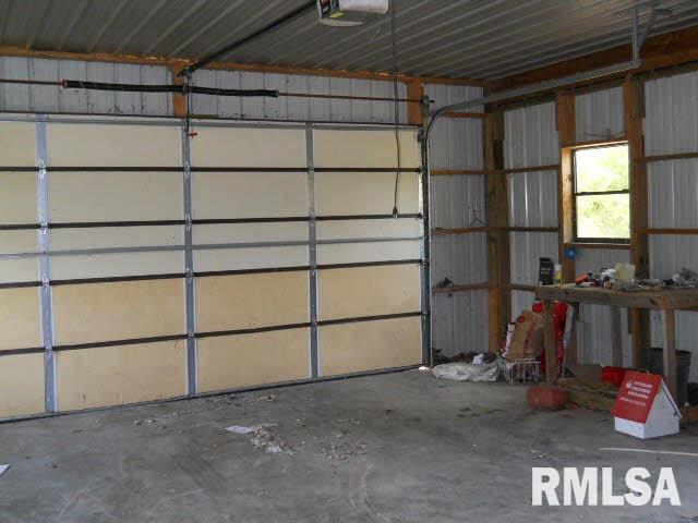 15737 Cochran Road Marion, IL 62959 - Photo 12 of 17 Gallery Image 12