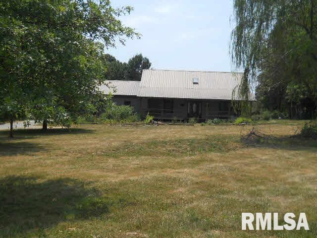 15737 Cochran Road Marion, IL 62959 - Photo 14 of 17 Gallery Image 14