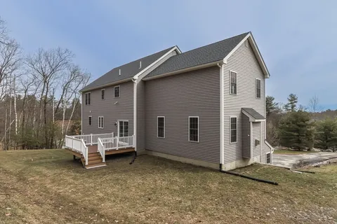 $1,425,000 | 76 Robin Hill Road, Groton, MA 01450