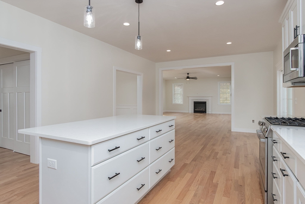 76 Robin Hill Road Groton, MA 01450 - Photo 9 of 42