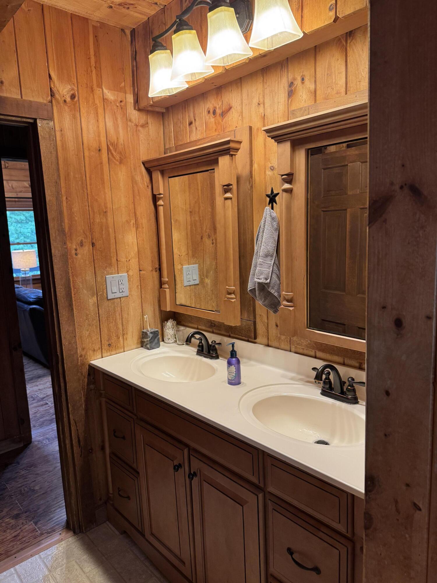 221 Porter Road Morrisonville, NY 12962 - Photo 21 of 58 Gallery Image 21