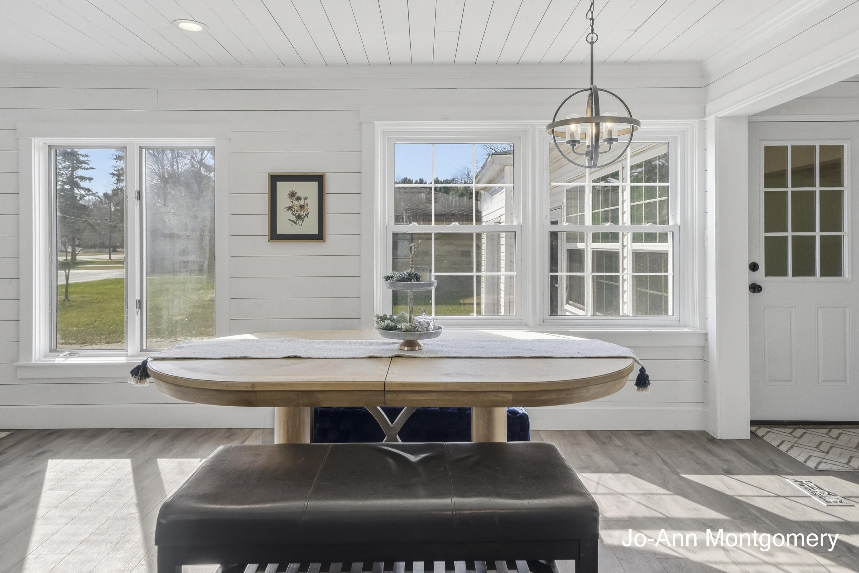 5247 Lake Harbor Road Norton Shores, MI 49441 - Photo 7 of 38 _CR_1661