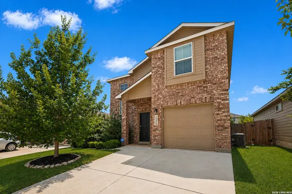 $1,900 | 15434 Shortwing, San Antonio, TX 78253