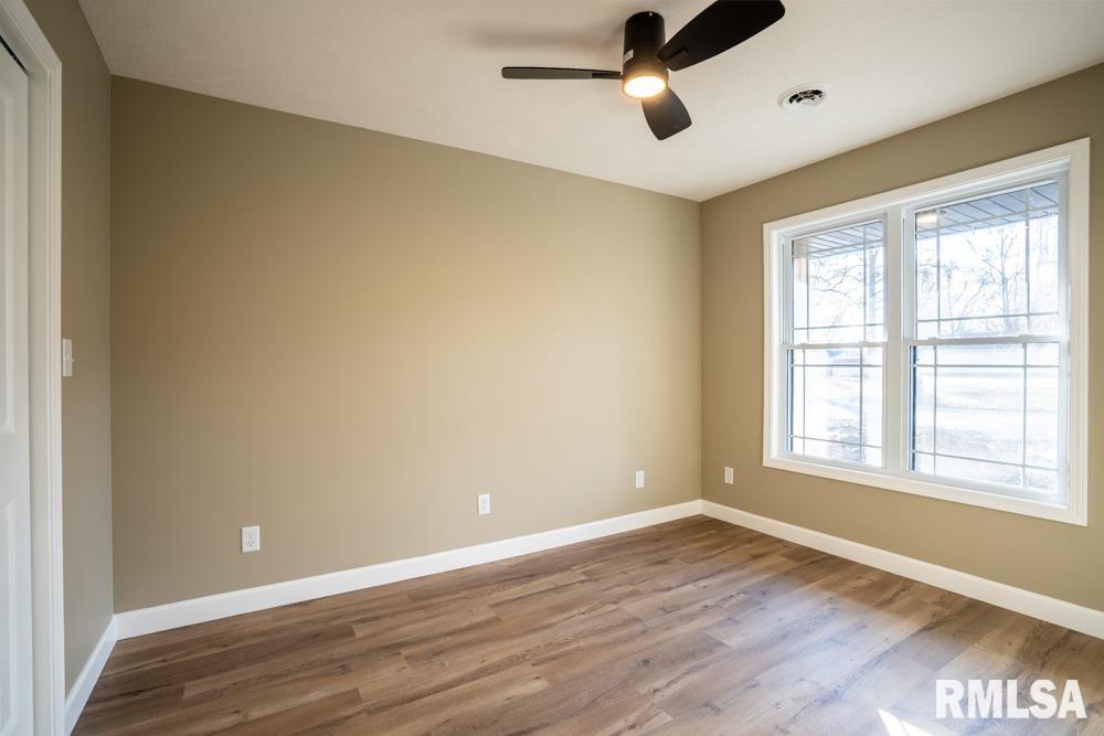 1801 West Adams Street Herrin, IL 62948 - Photo 20 of 28