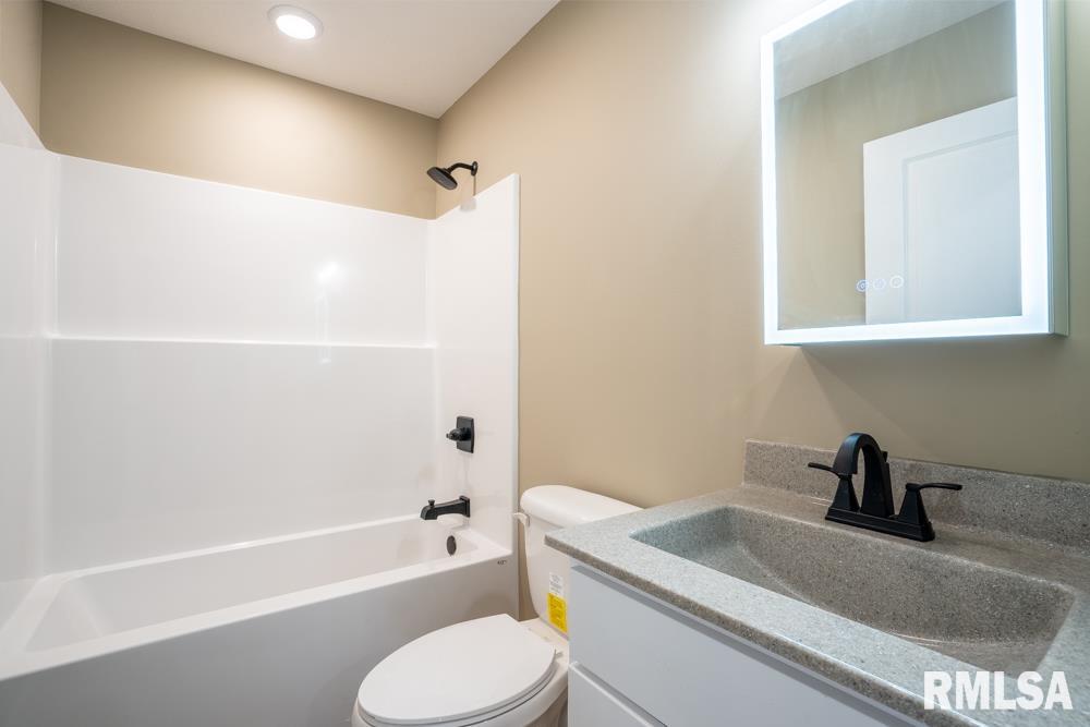 1801 West Adams Street Herrin, IL 62948 - Photo 21 of 28