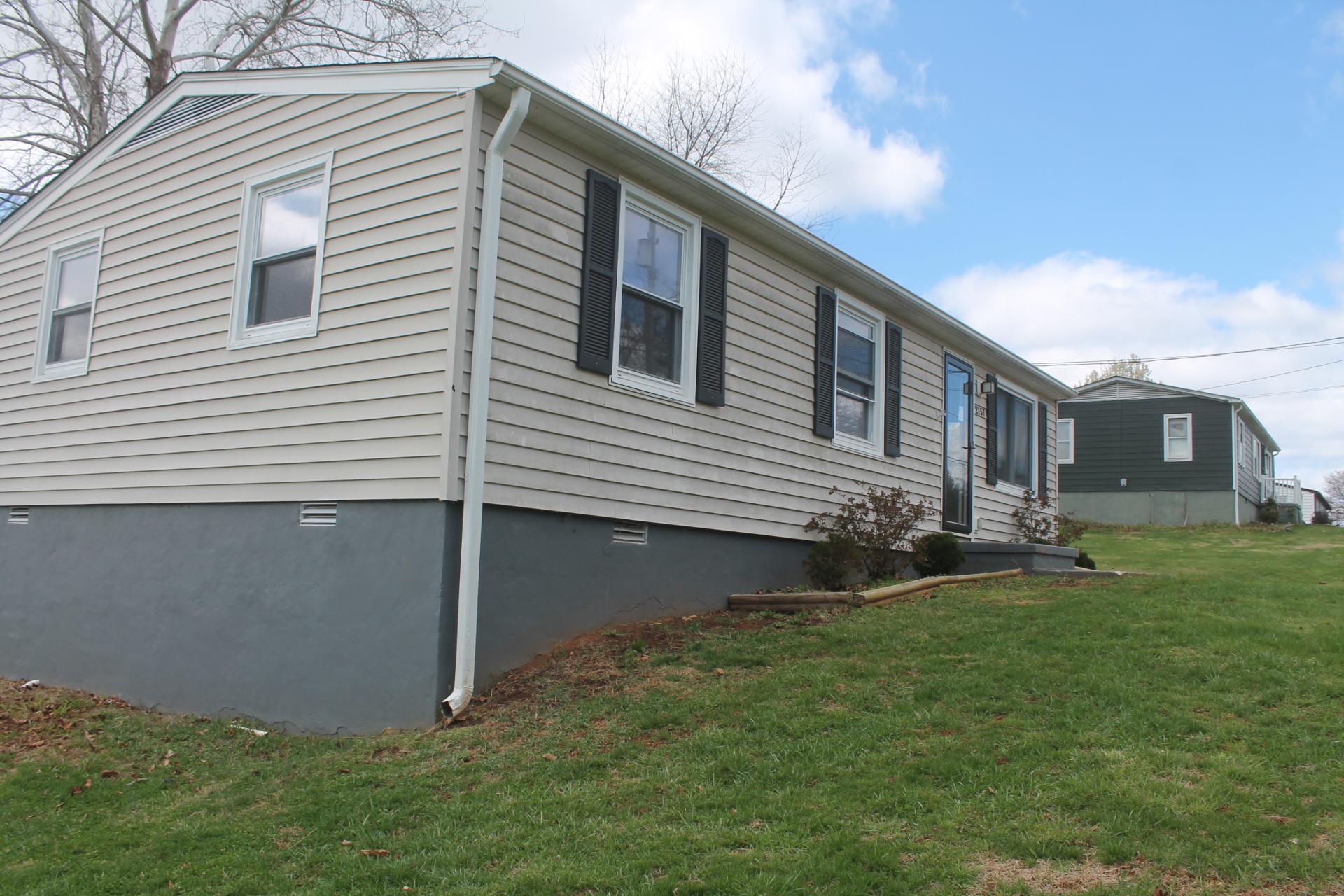 2157 Belltown Road Bedford, VA 24523 - Photo 3 of 21 IMG_6463 dated