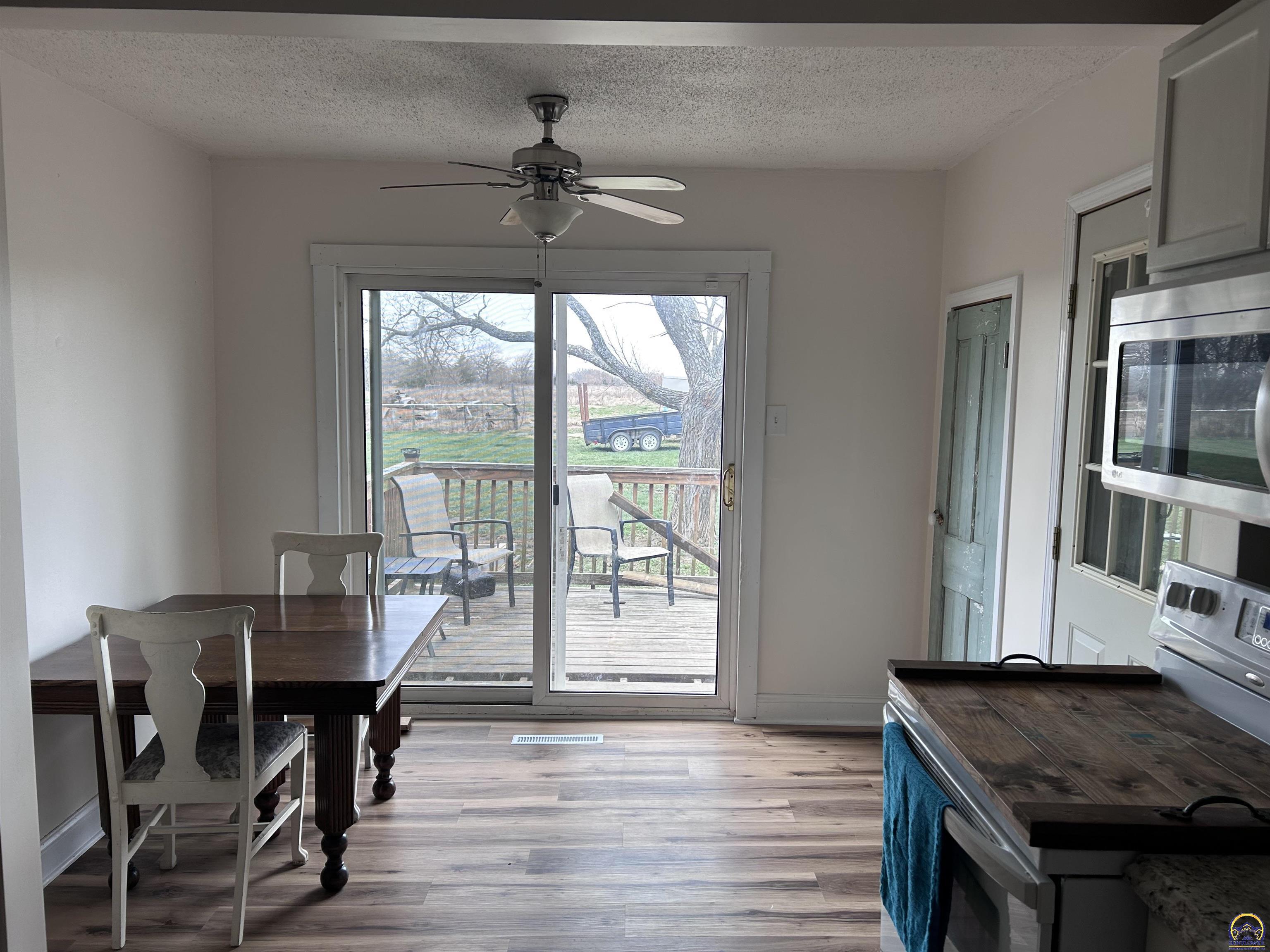 1657 Rd Y Neosho Rapids, KS 66864 - Photo 4 of 19