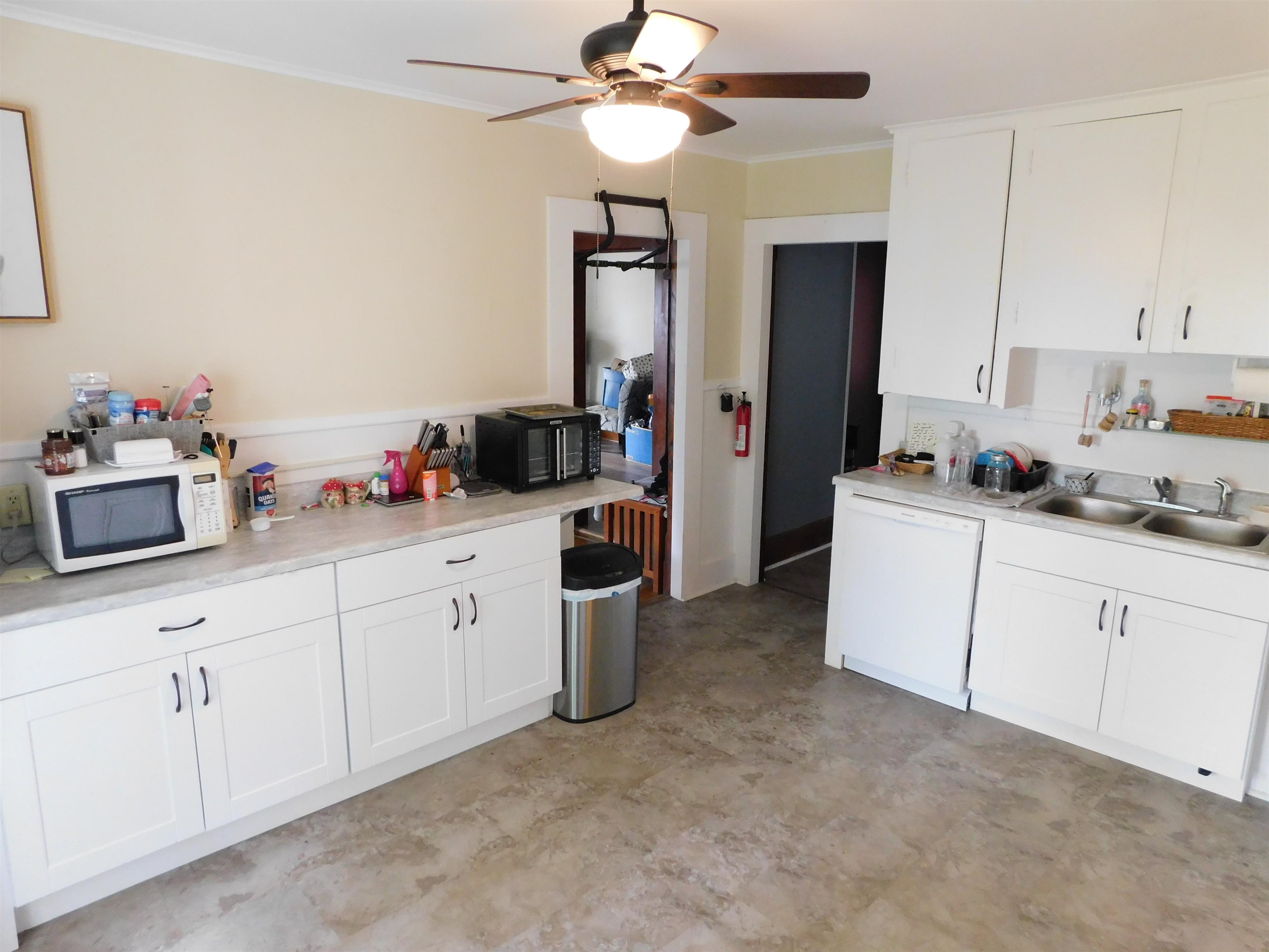 91 Bayview Street, Unit 2 Newport, VT 05855 - Photo 9 of 12