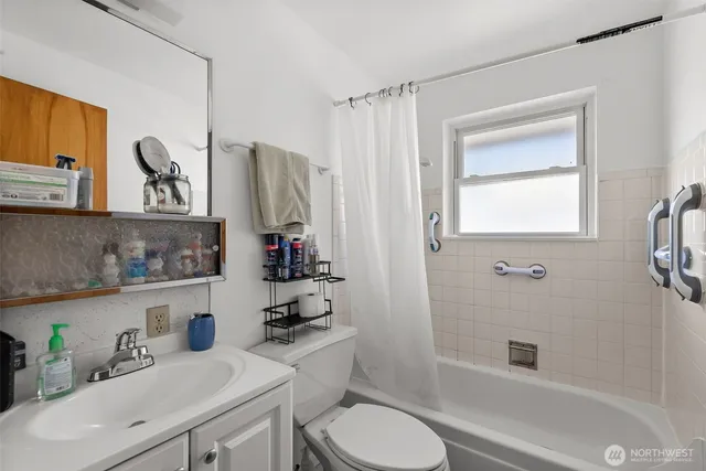 $765,000 | 1301 South 54th Street, Tacoma, WA 98408