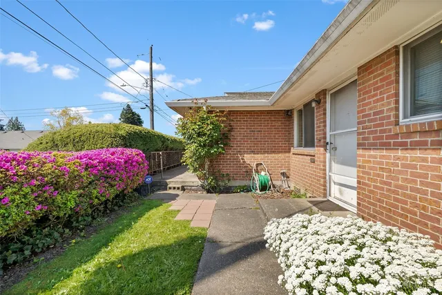 $765,000 | 1301 South 54th Street, Tacoma, WA 98408
