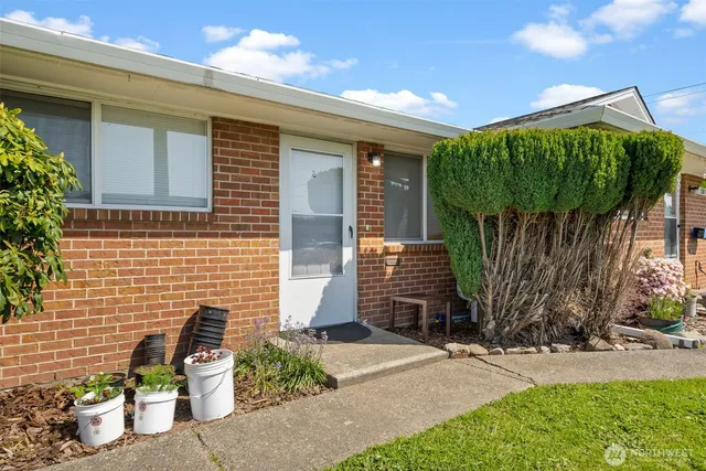 $765,000 | 1301 South 54th Street, Tacoma, WA 98408