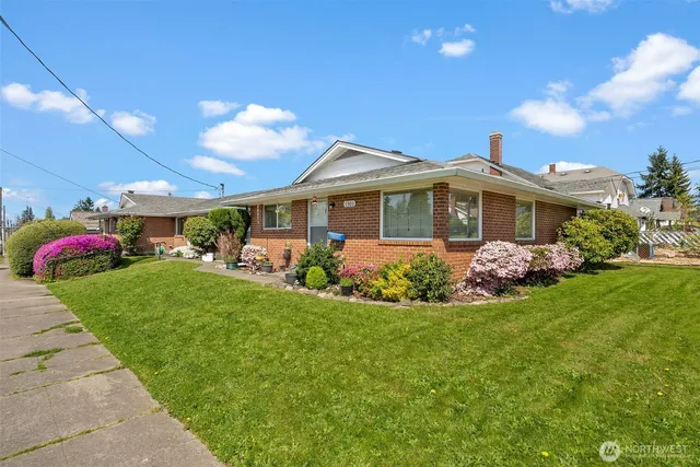 $765,000 | 1301 South 54th Street, Tacoma, WA 98408
