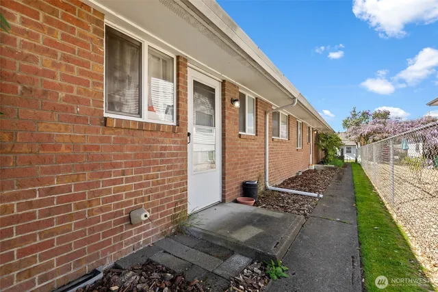 $765,000 | 1301 South 54th Street, Tacoma, WA 98408