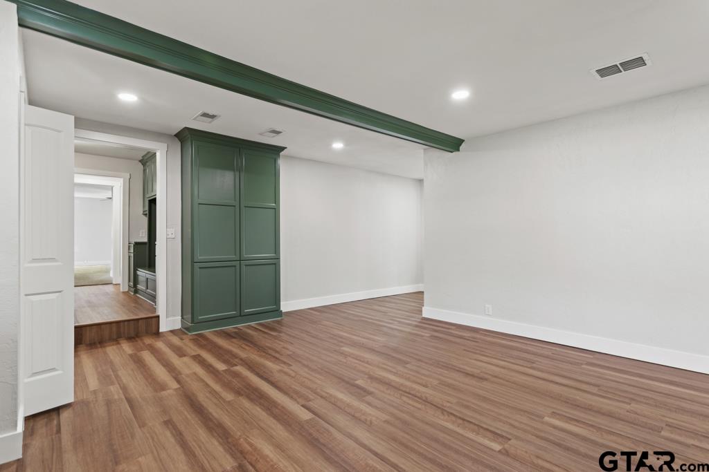 2819 New Copeland Road Tyler, TX 75701 - Photo 7 of 39 a view of livingroom with hardwood floor