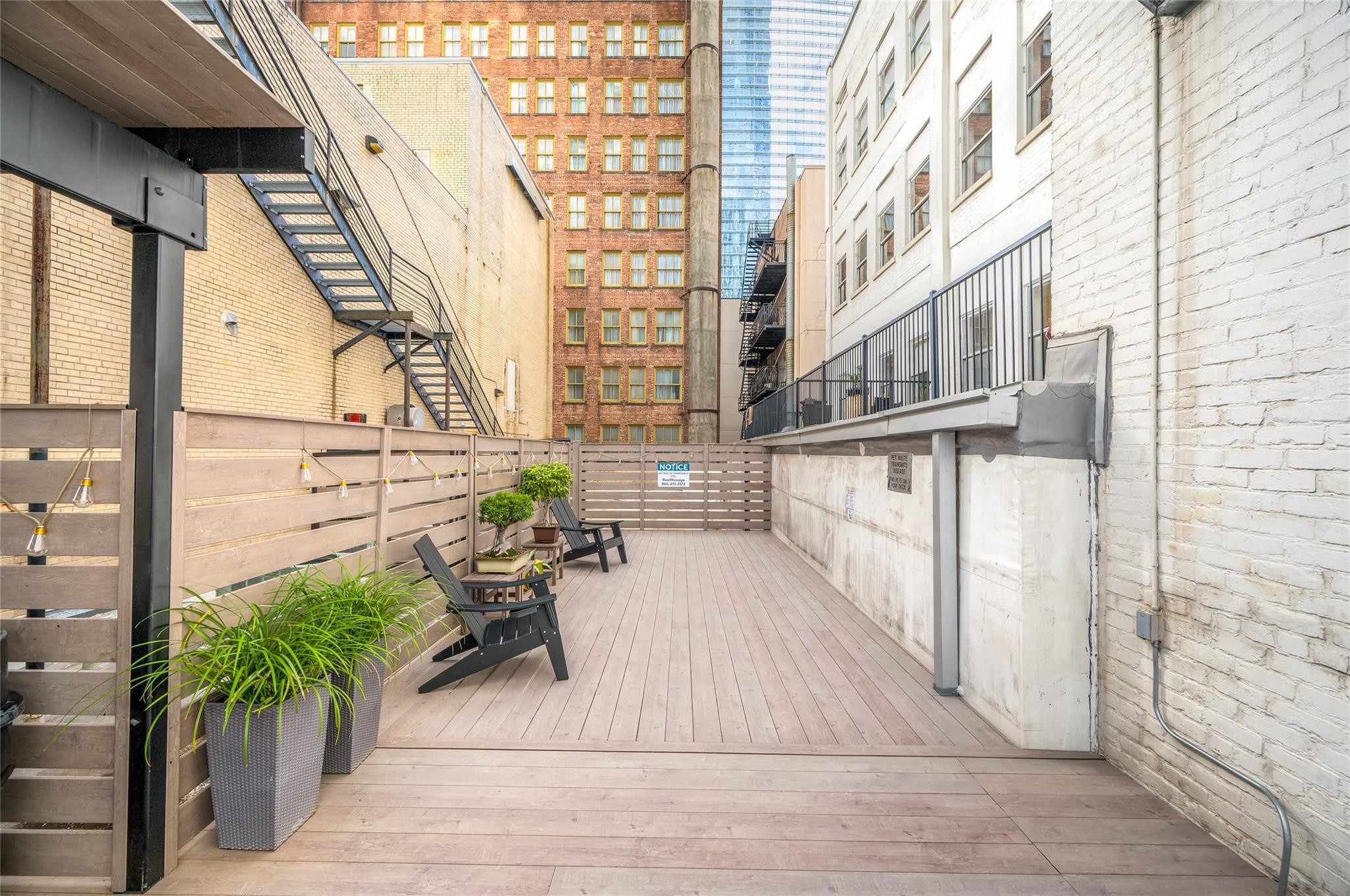 705 Main Street, Unit 419 Houston, TX 77002 - Photo 15 of 25 a view of buildings