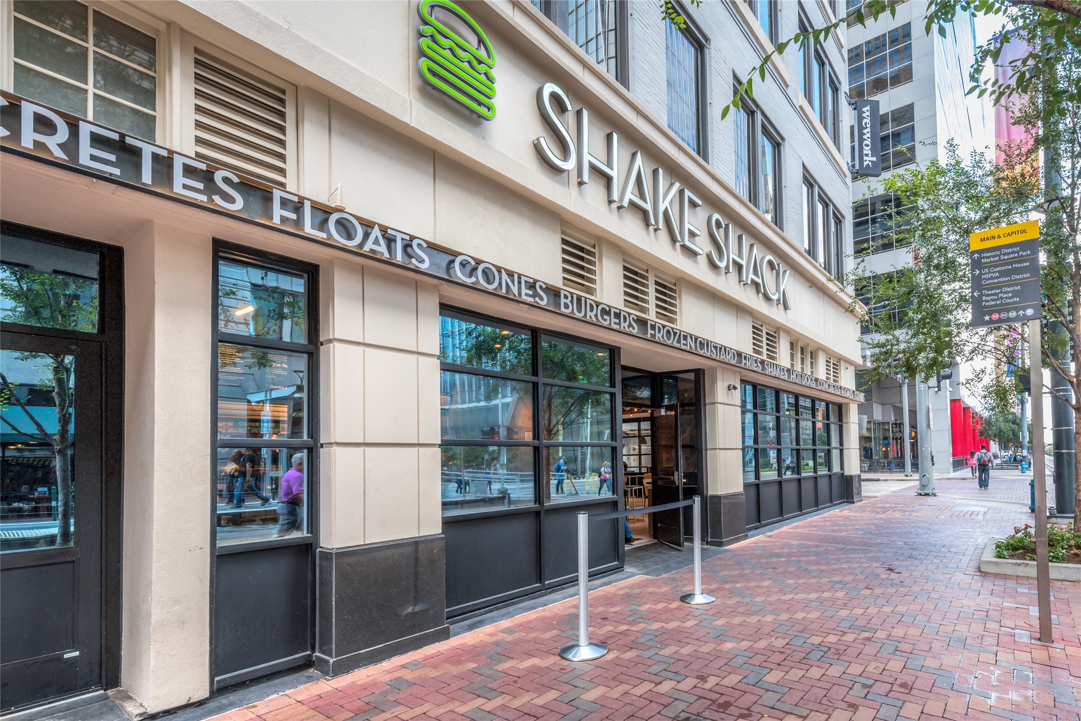 705 Main Street, Unit 419 Houston, TX 77002 - Photo 18 of 25 a front view of a building