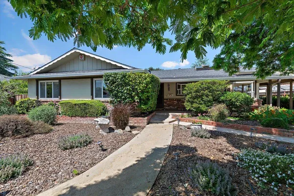 $1,998,888 | 925 South Baywood Avenue, San Jose, CA 95128