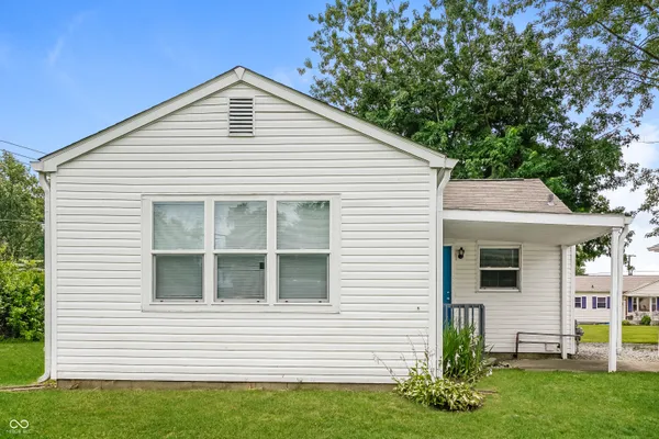 $1,520 | 124 Rose Lane, Greenwood, IN 46143