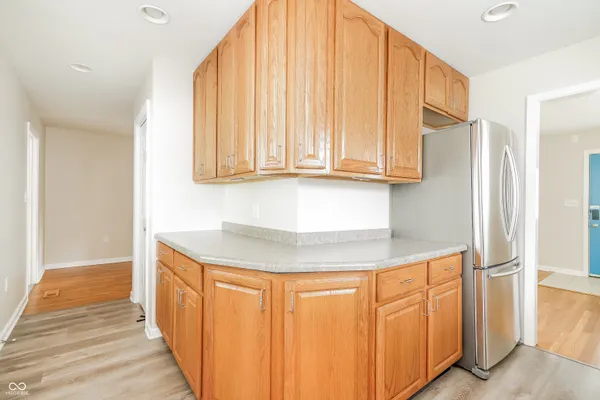 $1,520 | 124 Rose Lane, Greenwood, IN 46143