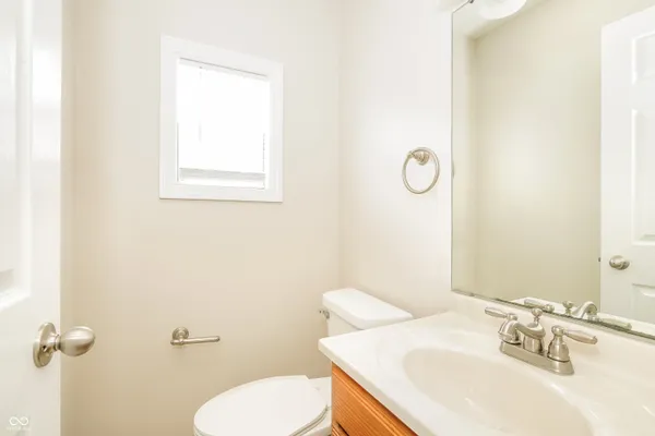 $1,520 | 124 Rose Lane, Greenwood, IN 46143